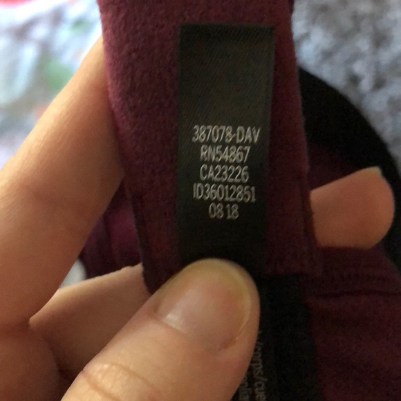 The Incredible Lightweight Max Victoria Sport Bra - Picture 7 of 7